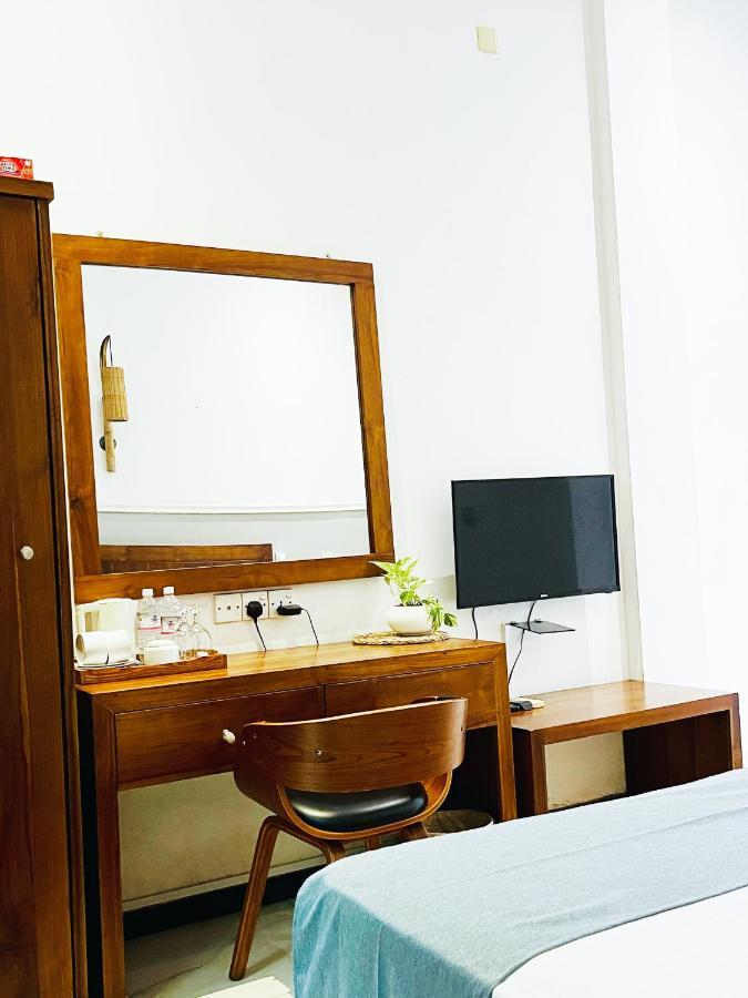 Grand Rockland Hotel Матара Екстериор снимка